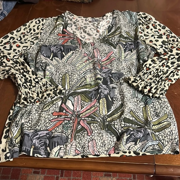 BLANKNYC longsleeve cheetah print blouse U19 - Picture 2 of 6